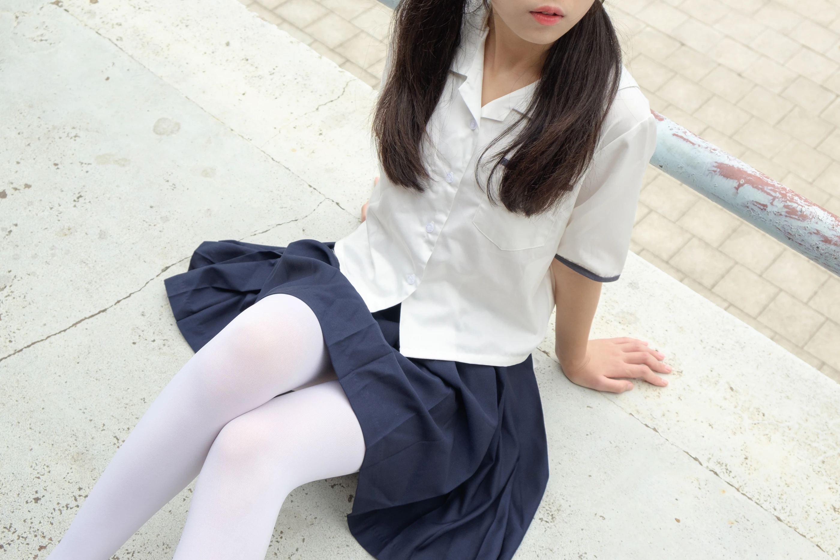 森萝财团 R15-034 [102P]插图3